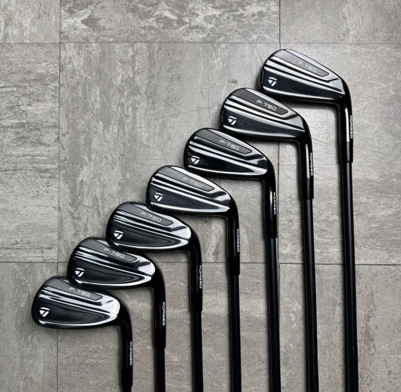 S/U - Taylor• -made - P• -790 • Set