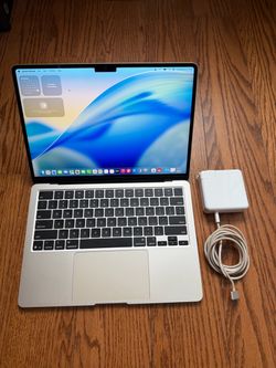 MacBook Air M4 2025 16GB RAM 256GB SSD WIth MagSafe Charger,Fully Functional