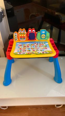 V tech learning stand! desk & table!
