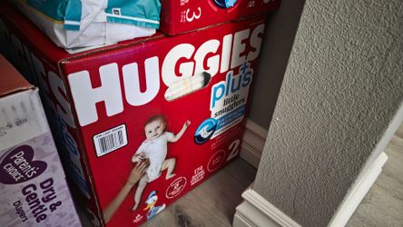 Huggies diapers size 2 for trade
