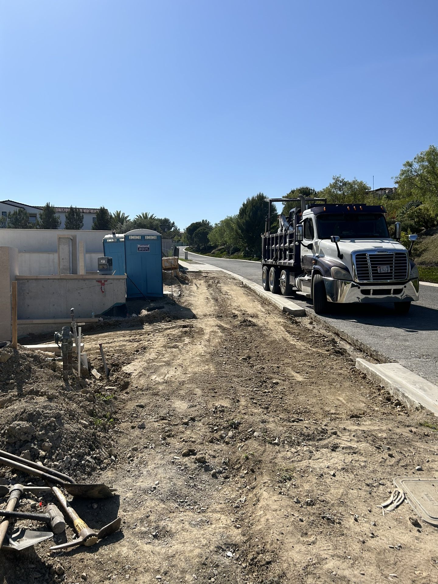 Demolition & Hauling