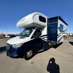 2024 FOREST RIVER FORESTER MBS 2401T