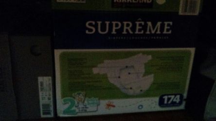 Baby diapers size 2