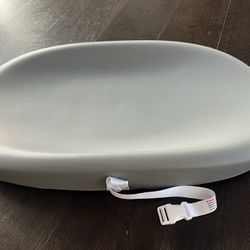 Hatch Grow Smart Changing Pad and Scale