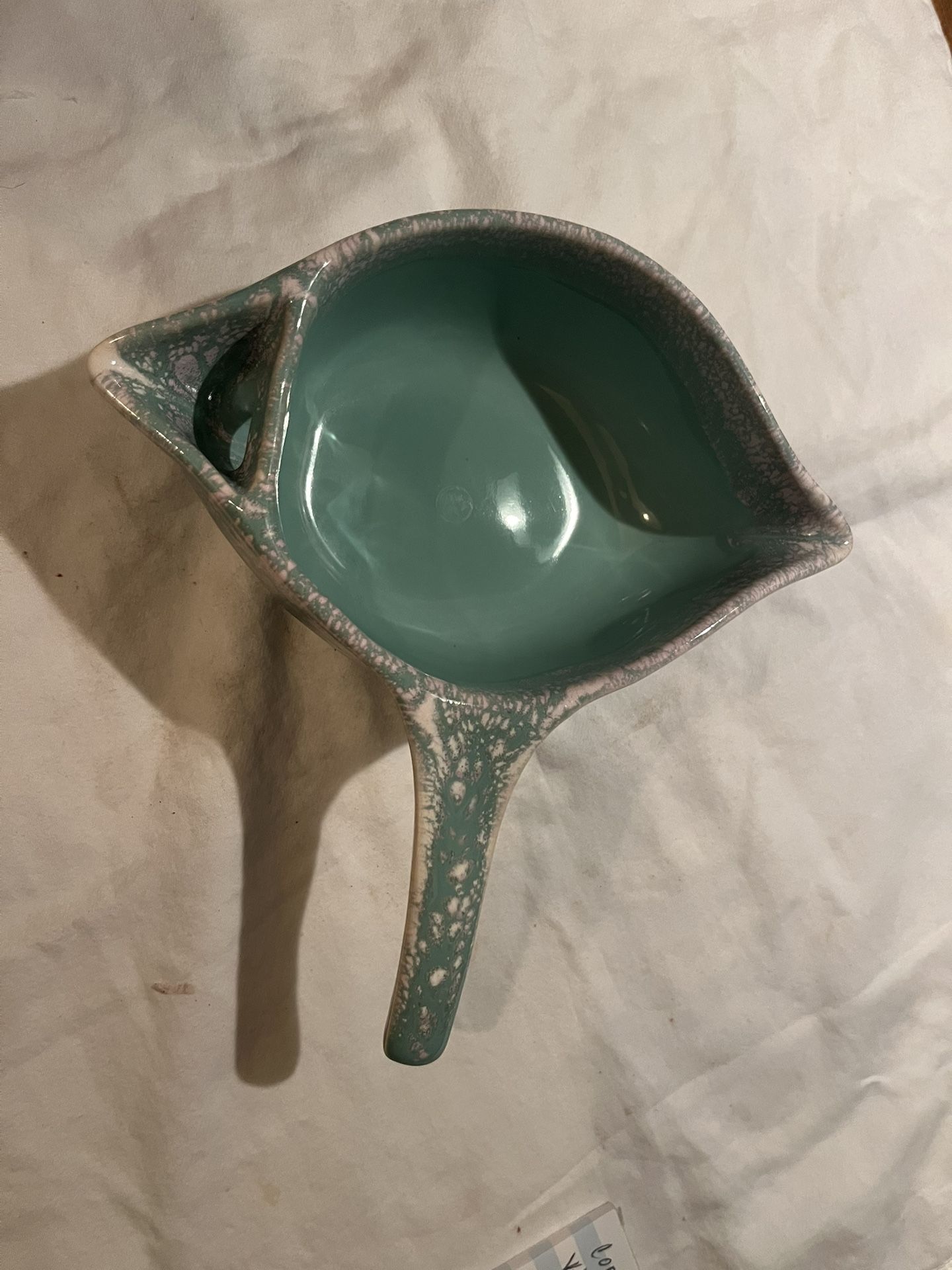 Vintage Pfaltzgraff double spelt gravy boat with handle turquoise color
