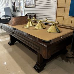 Brunswick Windsor 8’  Pool Table