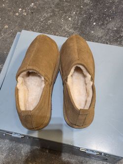 Unisex Bearpaw Slippers Size 11