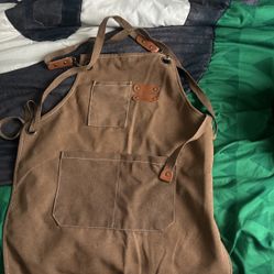 Kids Brown Apron Like New