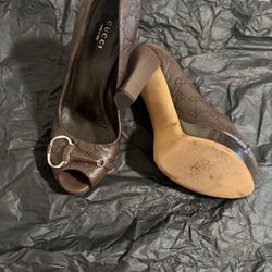 Authentic Gucci Shoes 