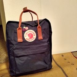 FjALLRAVEN KANKEN Backpack 
