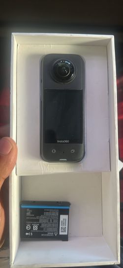 Insta360x3 with protective case
