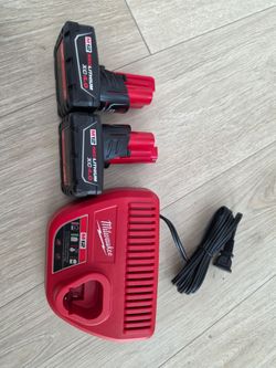 Milwaukee M12 XC4.0 Batteries (2) + M12 Charger