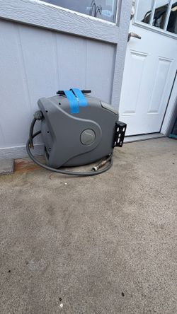 100 foot hose reel $25