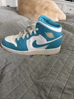 Air Jordan 1 Mid “Aquatone” — Size 3.5Y — Teal / White / Gold