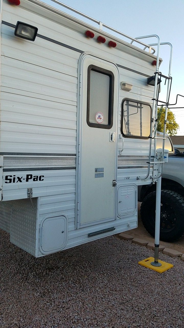 SixPac Delux 650 cabover camper for Sale in Mesa, AZ OfferUp