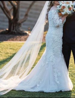 Wedding dress