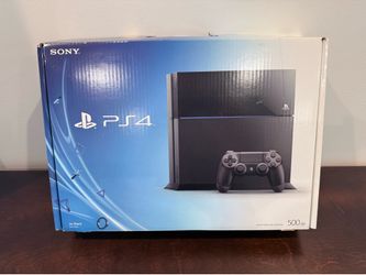 PlayStation 4 (PS4)