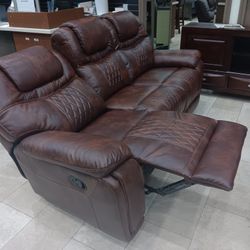 *Summer Closeout Sale!!!*---Charming Santiago Brown Leather Reclining Sofa/Loveseat Sets---Delivery And Financing Available🤠