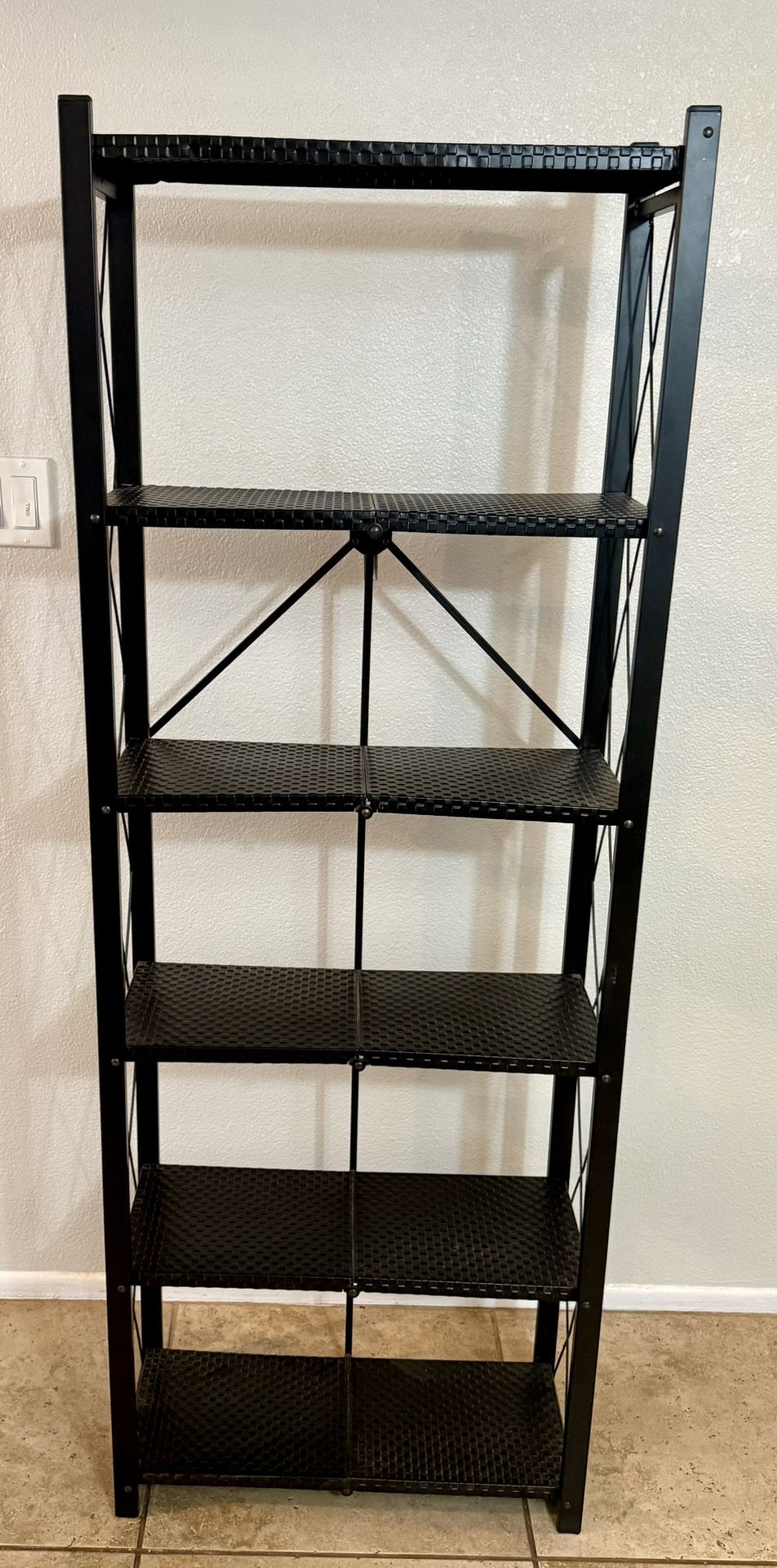 Black 6-Tier Metal Storage Shelf / Bookcase
