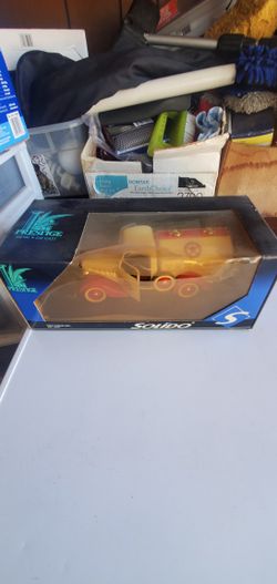 Texaco Gas Diecast Car
