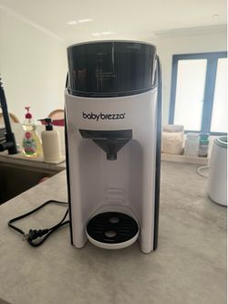 Baby Brezza Formula Dispenser