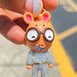 Arthur Pendant 