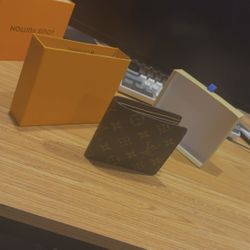 Louis Vuitton Wallet 