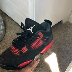 Jordan 4 Red Thunders 
