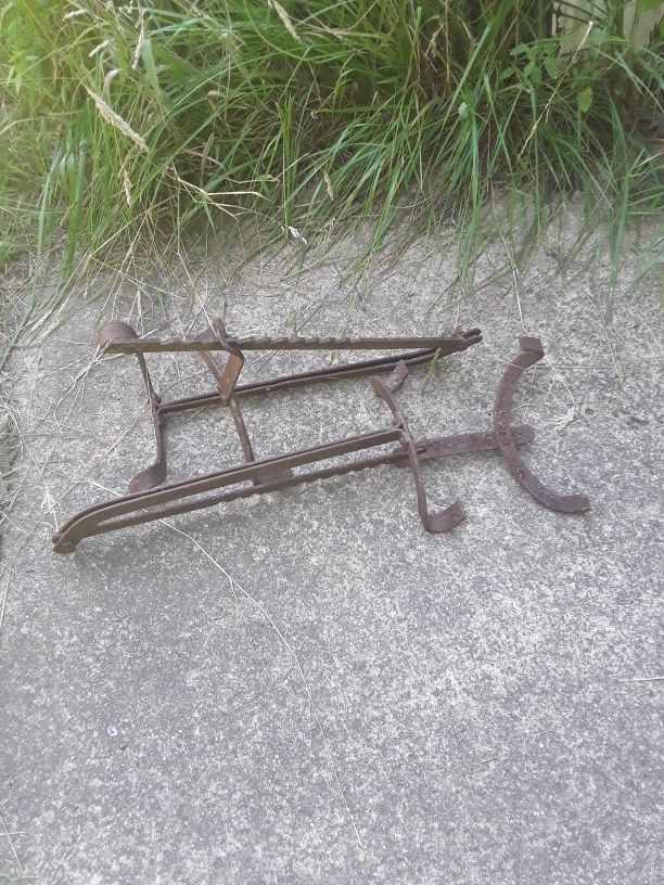 Vintage ladder jacks