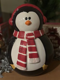 Penguin Cookie Jar 