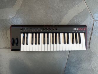 IK Multimedia iRig Keys 2 Pro 37-Key MIDI Keyboard Controller – Used