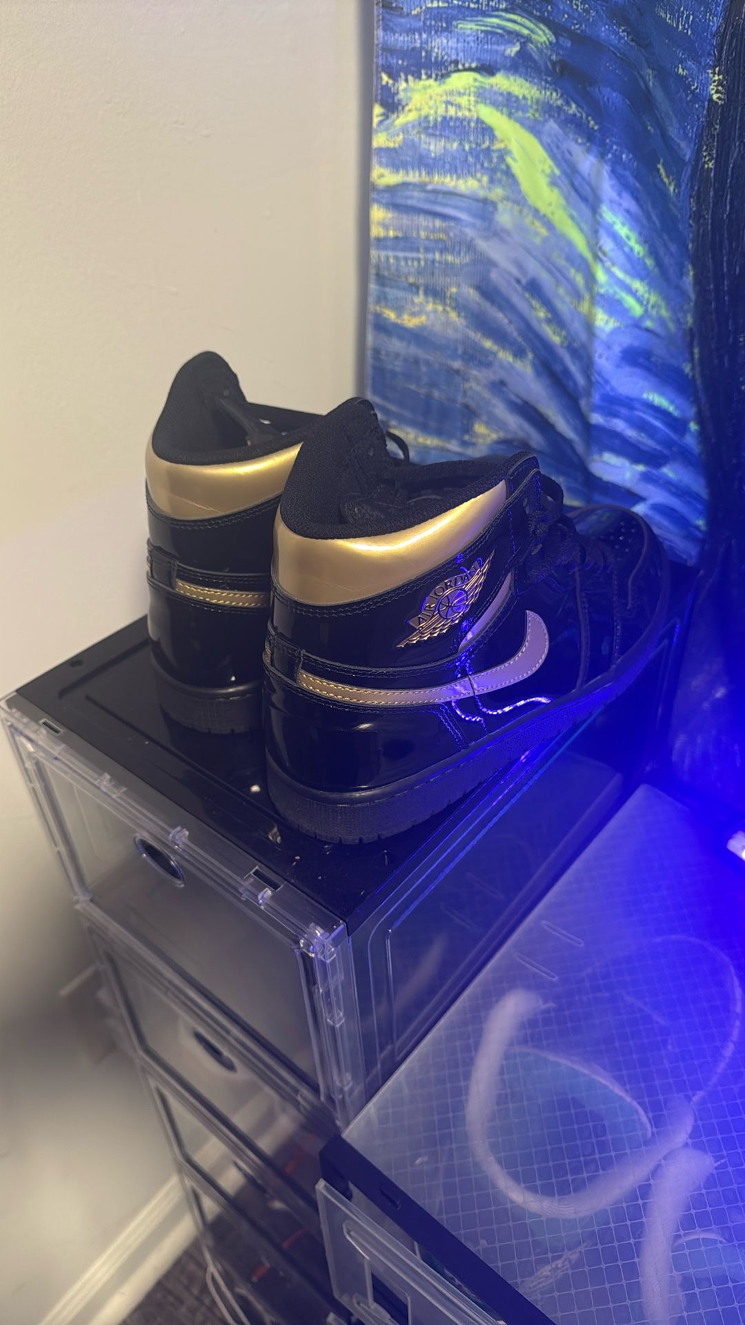 Black Metallic Gold OG High Jordan 1 