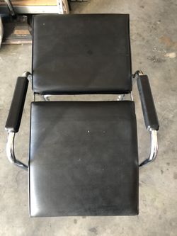 Shampoo Chair