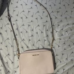 Micheal Kors Purse