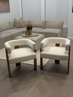 Cream Boucle Accent Chairs with Wood Legs – Set of 2