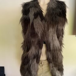 LOVE TREE Fashion Women Sleeveless Front Open Warm Faux Fur Vest Coat