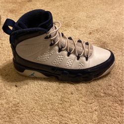 Jordan 9 Unc (Size 9) Minor Defect On The Back Dm Me For Offers