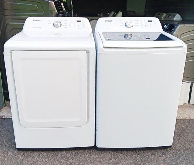 Newer Samsung Washer And Dryer