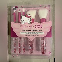 HELLO KITTY MAKEUP BRUSHES