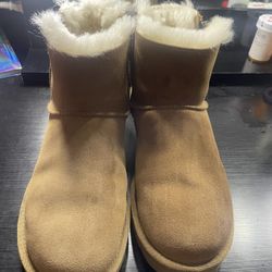Womens uggs