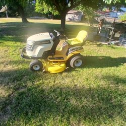 CUB CADET RIDING MOWER