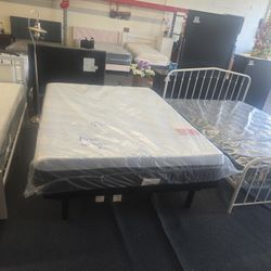 10" MEMORY GEL MATTRESS.  FULL OR QUEEN NEW BY KINGDOOM 