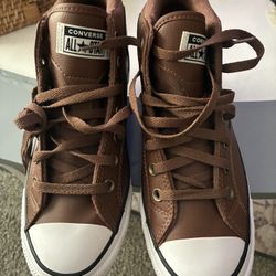 Converse Chuck Taylor 7.5 Men