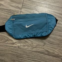 Nike HIP FANNY PACK