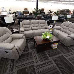 3pc Reclining Living Room Set 