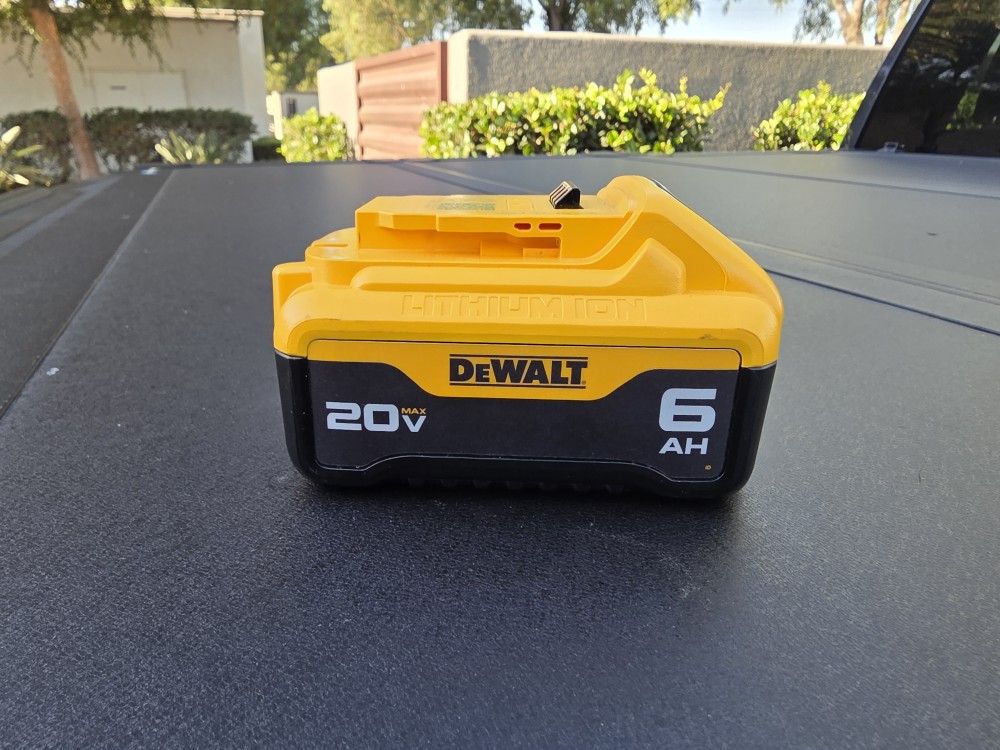 DeWalt 20V MAX 6.0AH Battery Pack