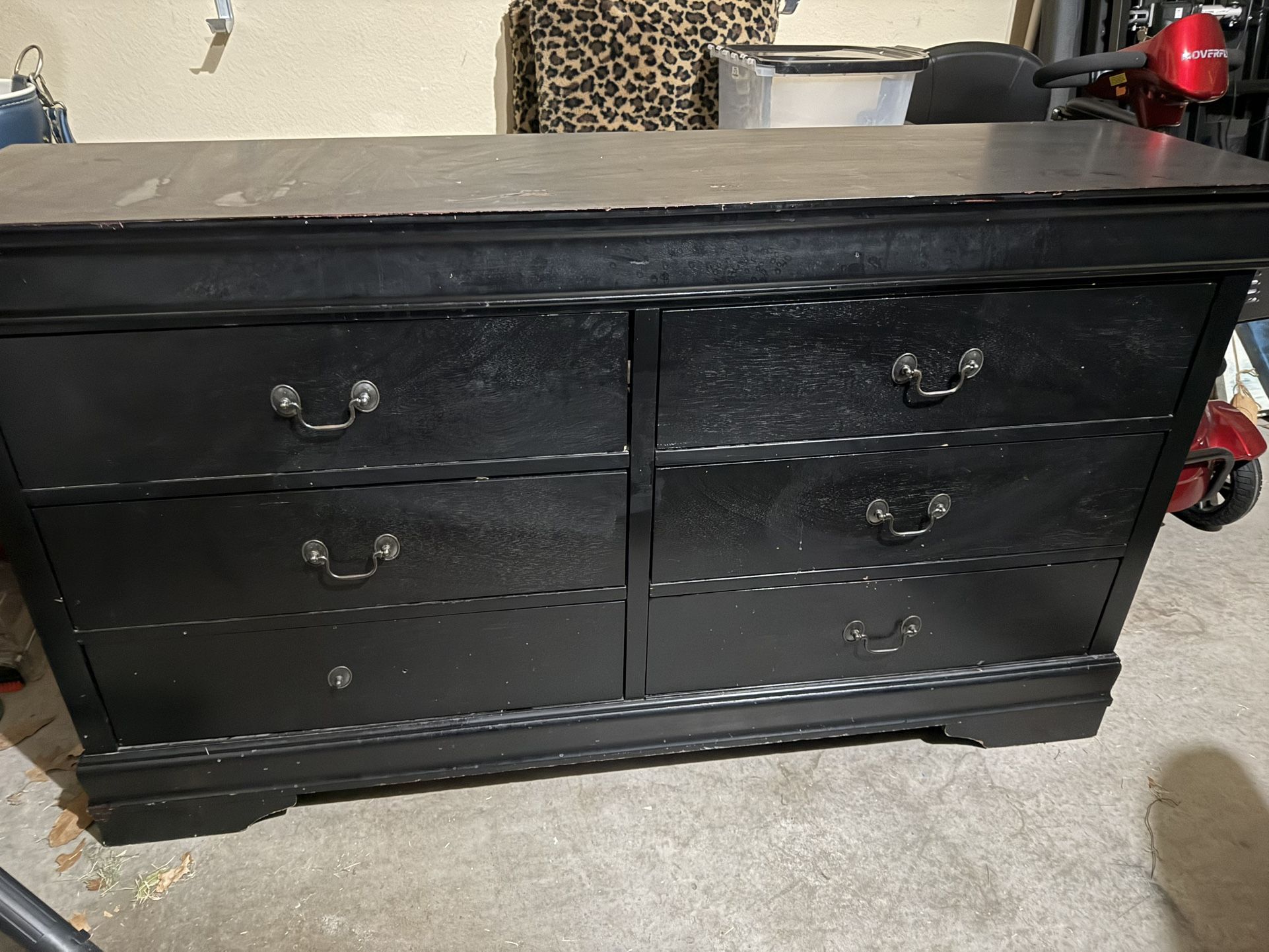 Dark Brown 6 Drew Pressed Wood Dresser
