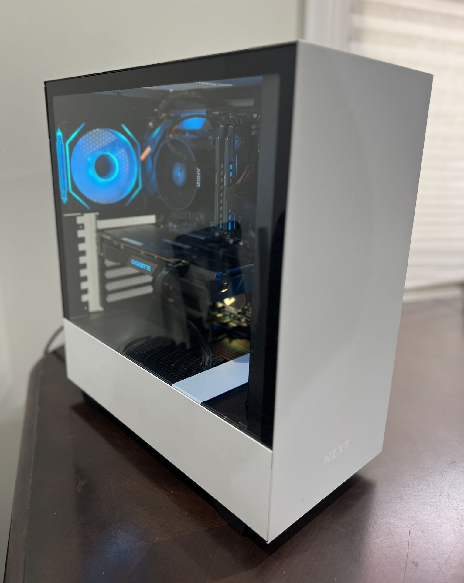Great Starter Gaming PC – Ryzen 5 3600 + RX 5600 XT – NZXT Case – Ready to Game!