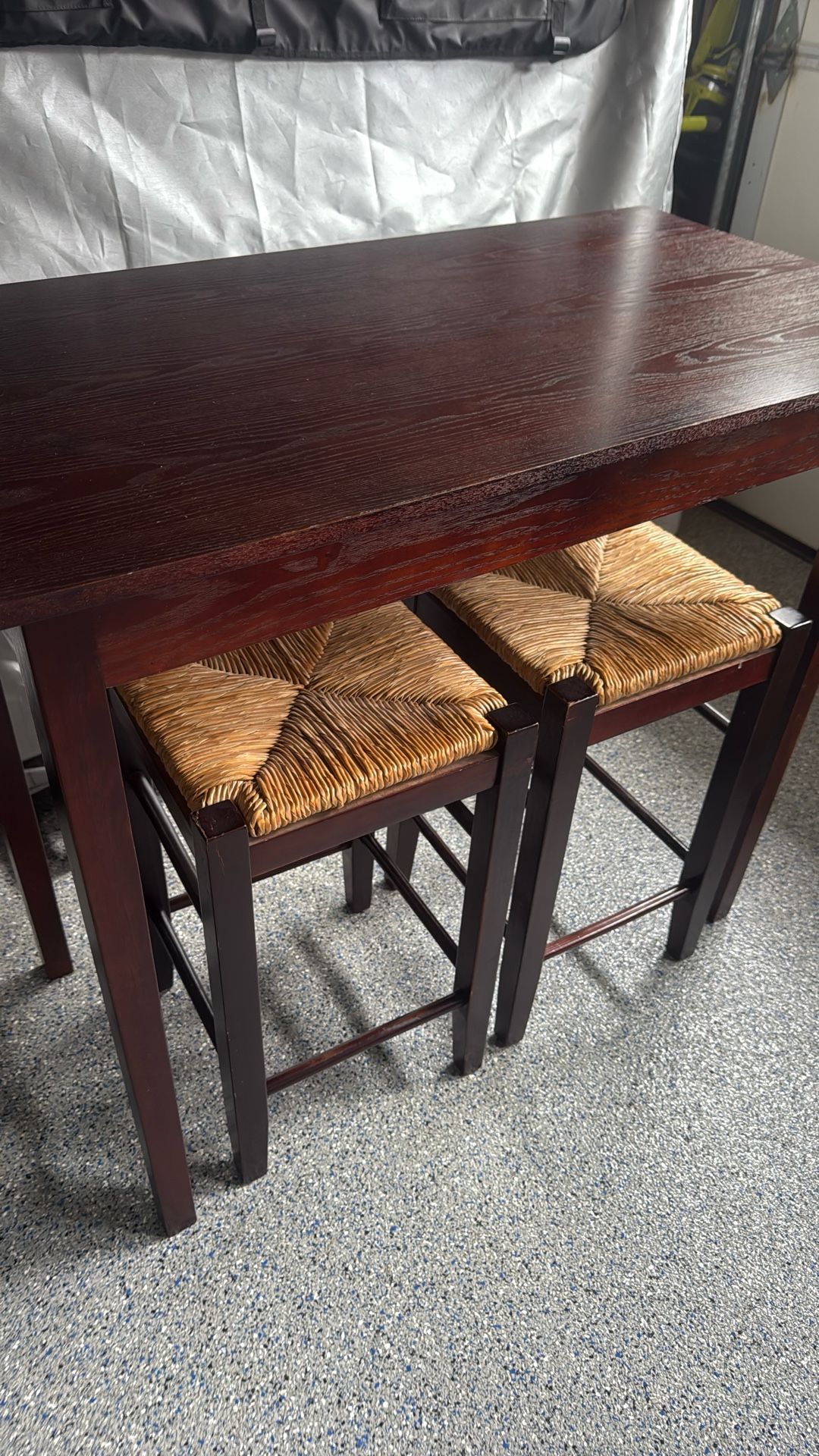 Table With Bar Stools