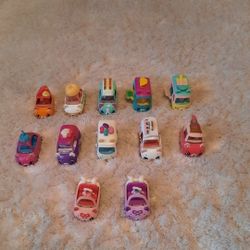 Huge Lot Of Cutie Cars New Plus Playsets